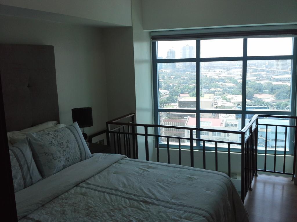 Eton Parkview Apartment Makati City Luaran gambar