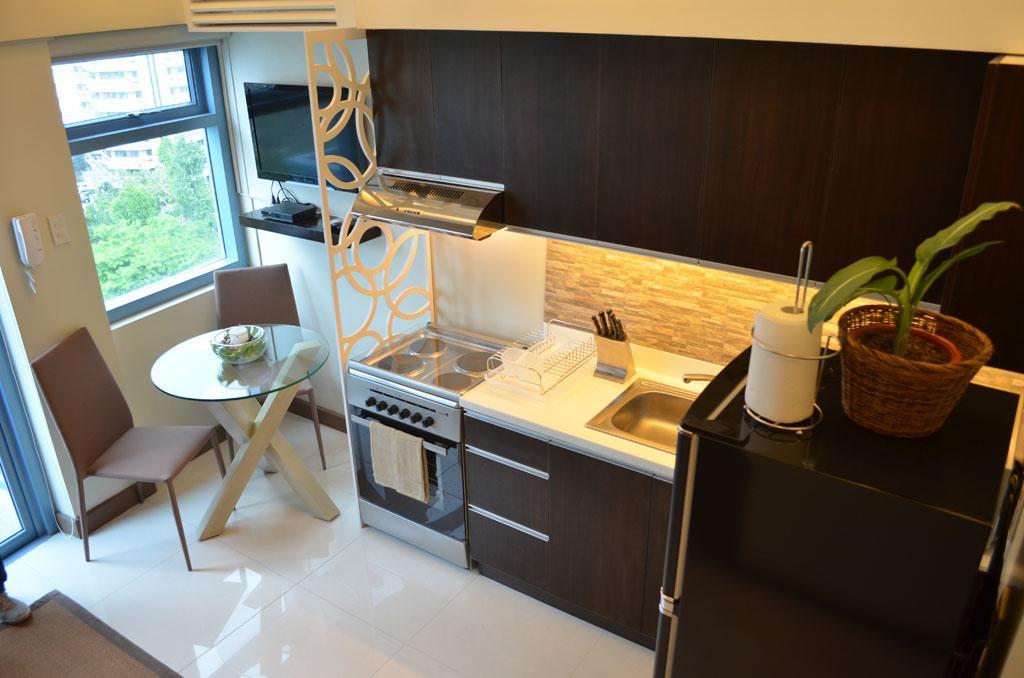 Eton Parkview Apartment Makati City Luaran gambar