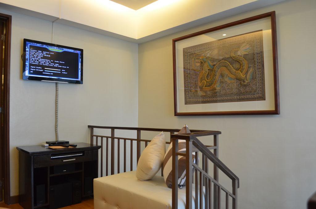 Eton Parkview Apartment Makati City Luaran gambar