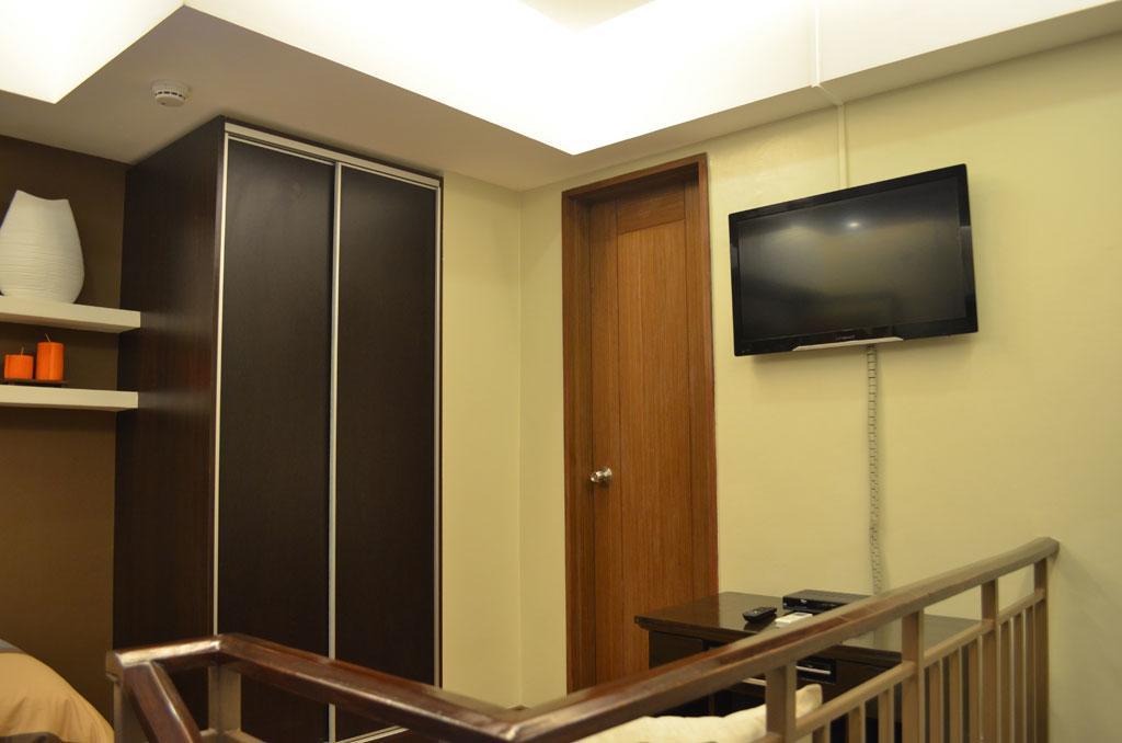 Eton Parkview Apartment Makati City Luaran gambar