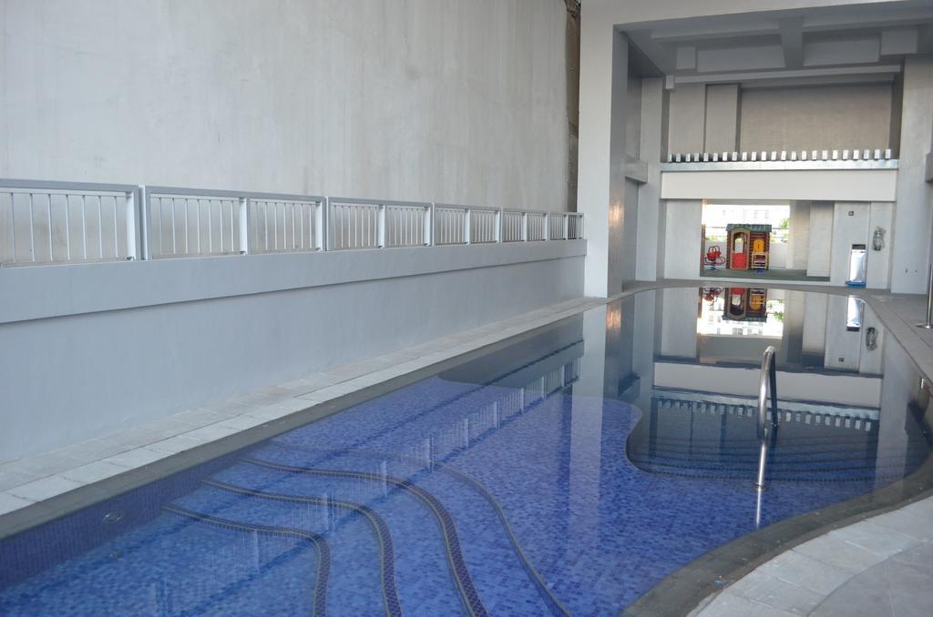 Eton Parkview Apartment Makati City Luaran gambar